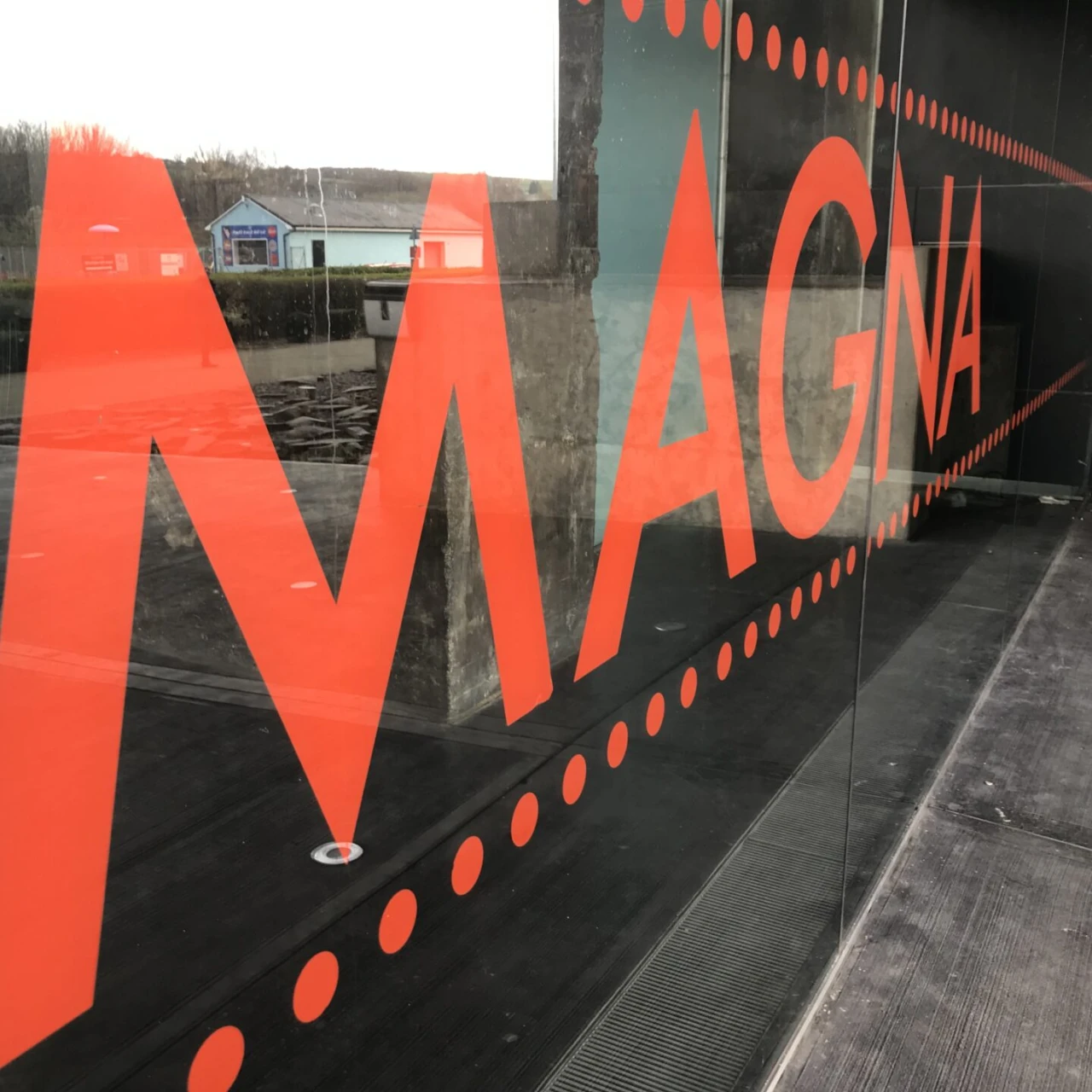 Magna Building