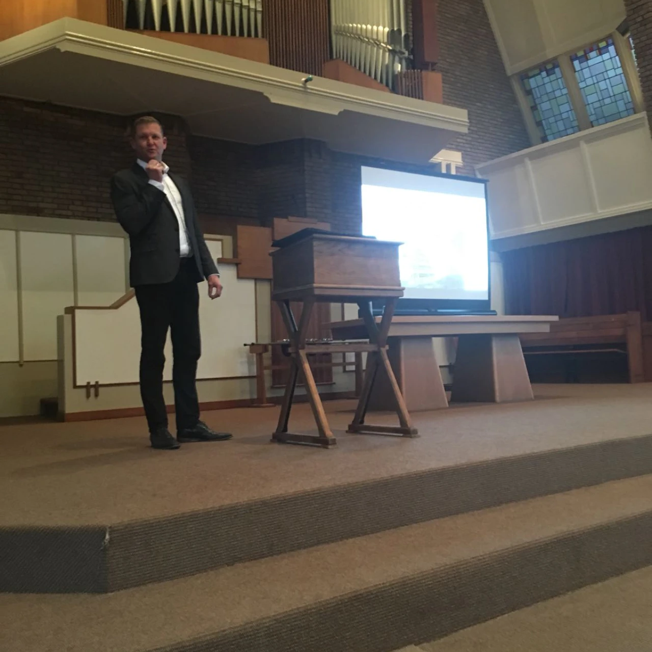 WhatsApp Image 2017-12-12 at 11.59.08