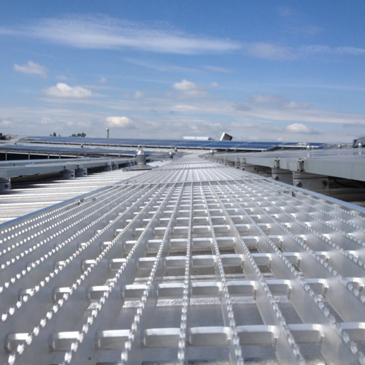 Teesside University walkway and ManSafe®