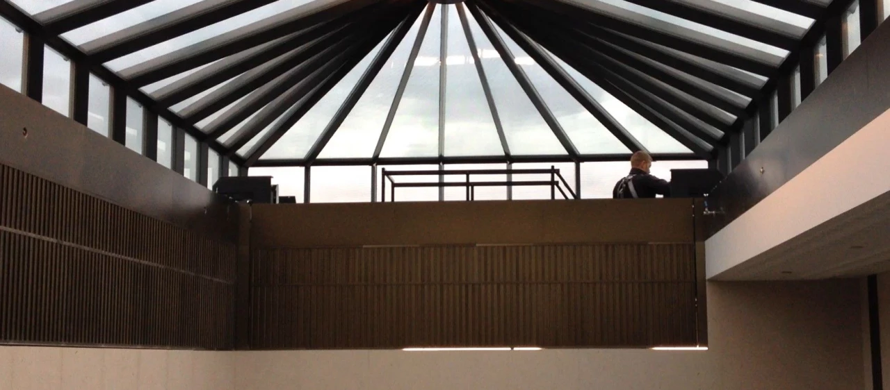 Harrods - Travelling Gantry - Case Study