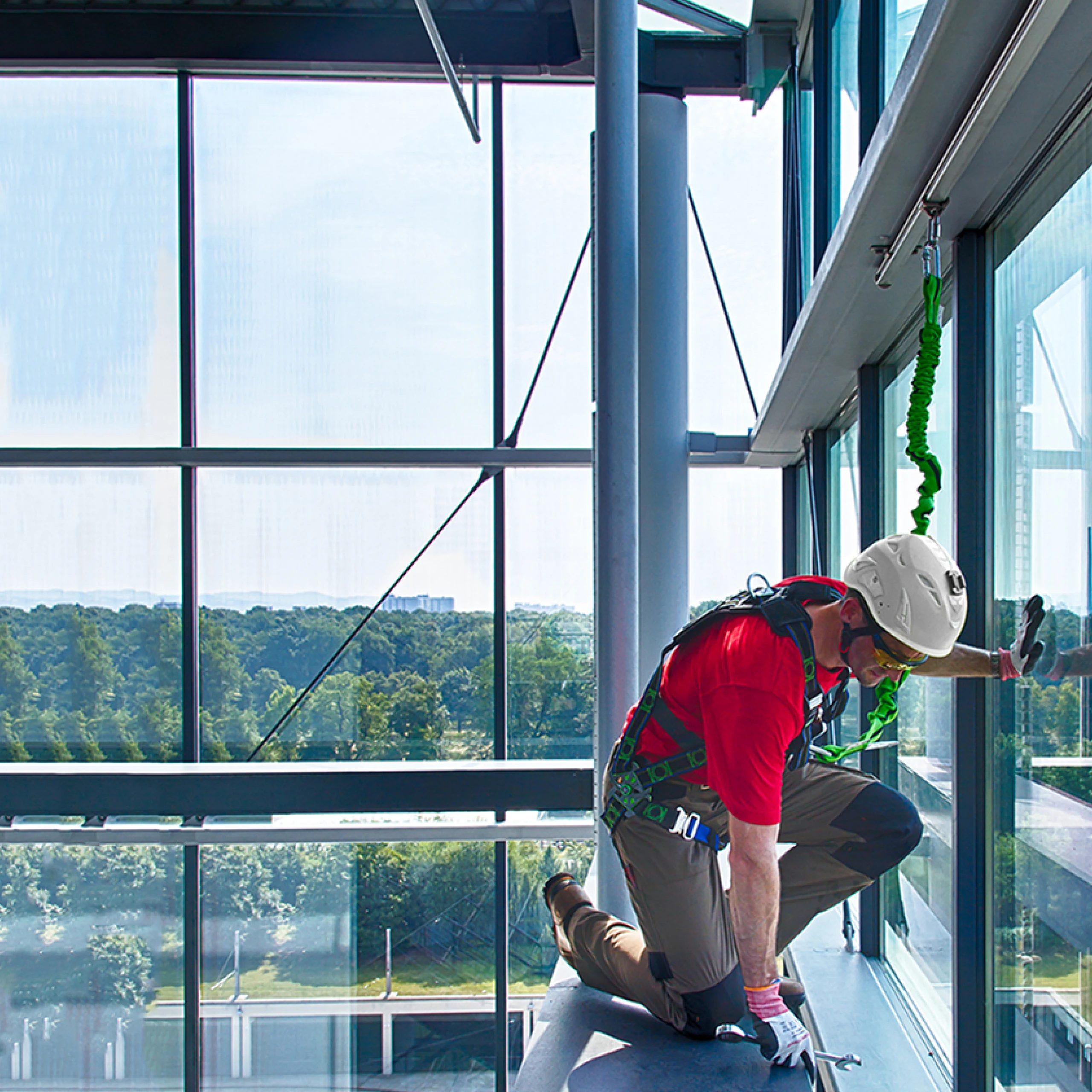 Rail-based Horizontal Fall Protection Test & Inspection | Eurosafe