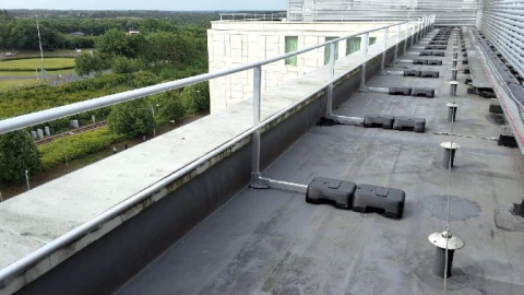 SolidRail at Hampton by Hilton Stansted Airport